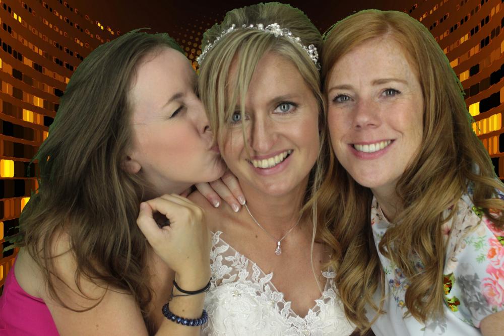 Mr & Mrs Davis | View more photos from the event at gallery.myphotoboothexperience.co.uk/u/MyPhotoBoothExperienceLtd/Mr-Mrs-Davis